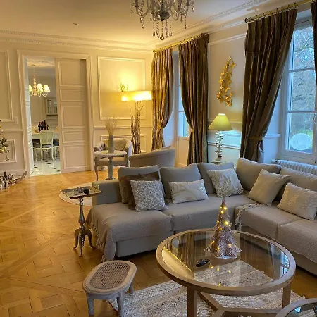 Demeure De Prestige Avec Piscine Chauffee Et Villa